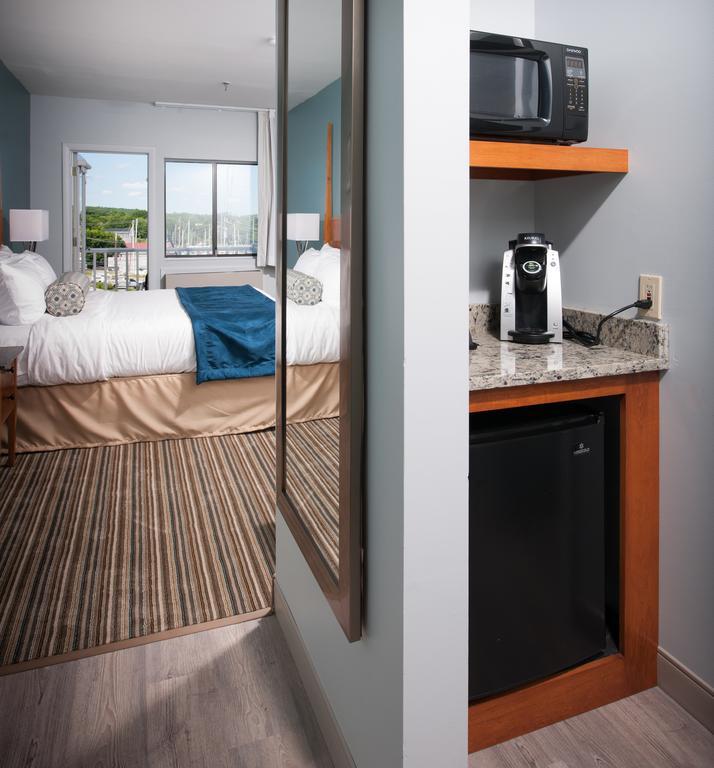 Rockland Harbor Hotel ภายนอก รูปภาพ
