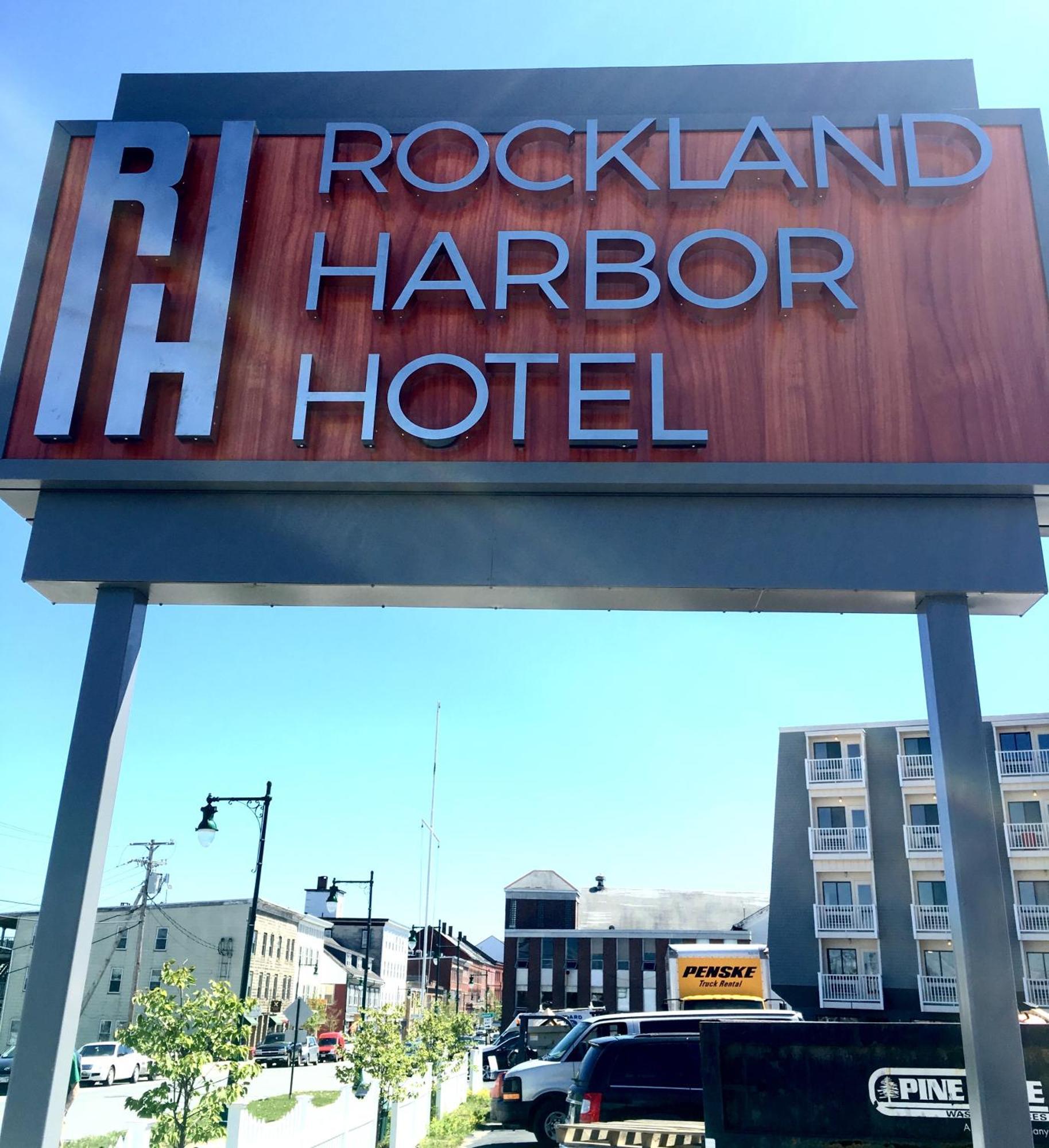 Rockland Harbor Hotel ภายนอก รูปภาพ