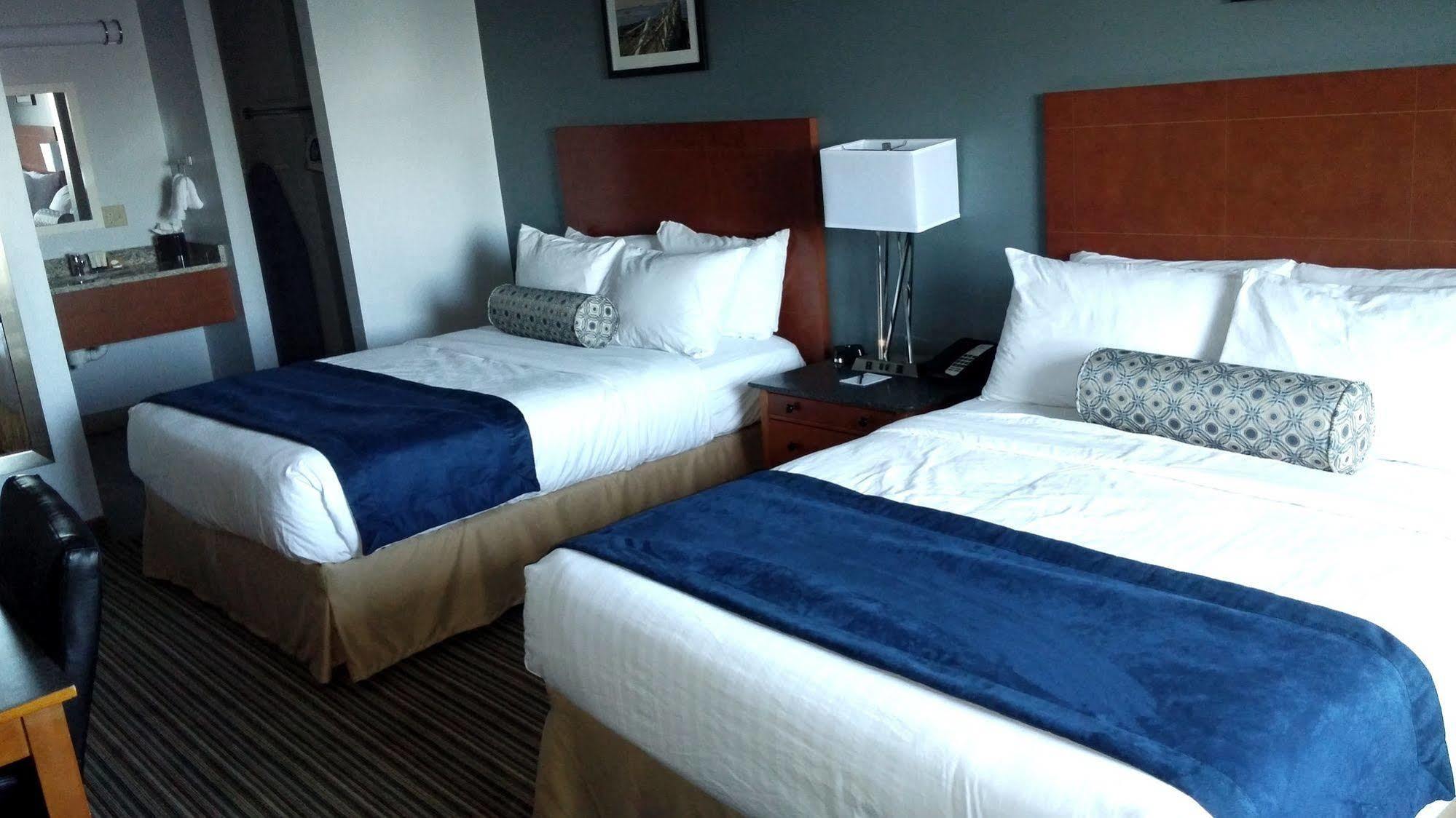 Rockland Harbor Hotel ภายนอก รูปภาพ