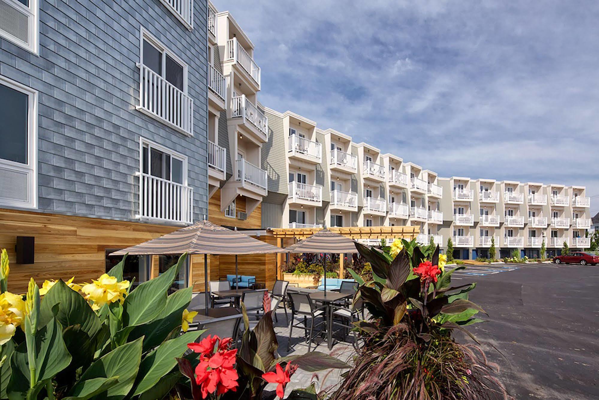 Rockland Harbor Hotel ภายนอก รูปภาพ